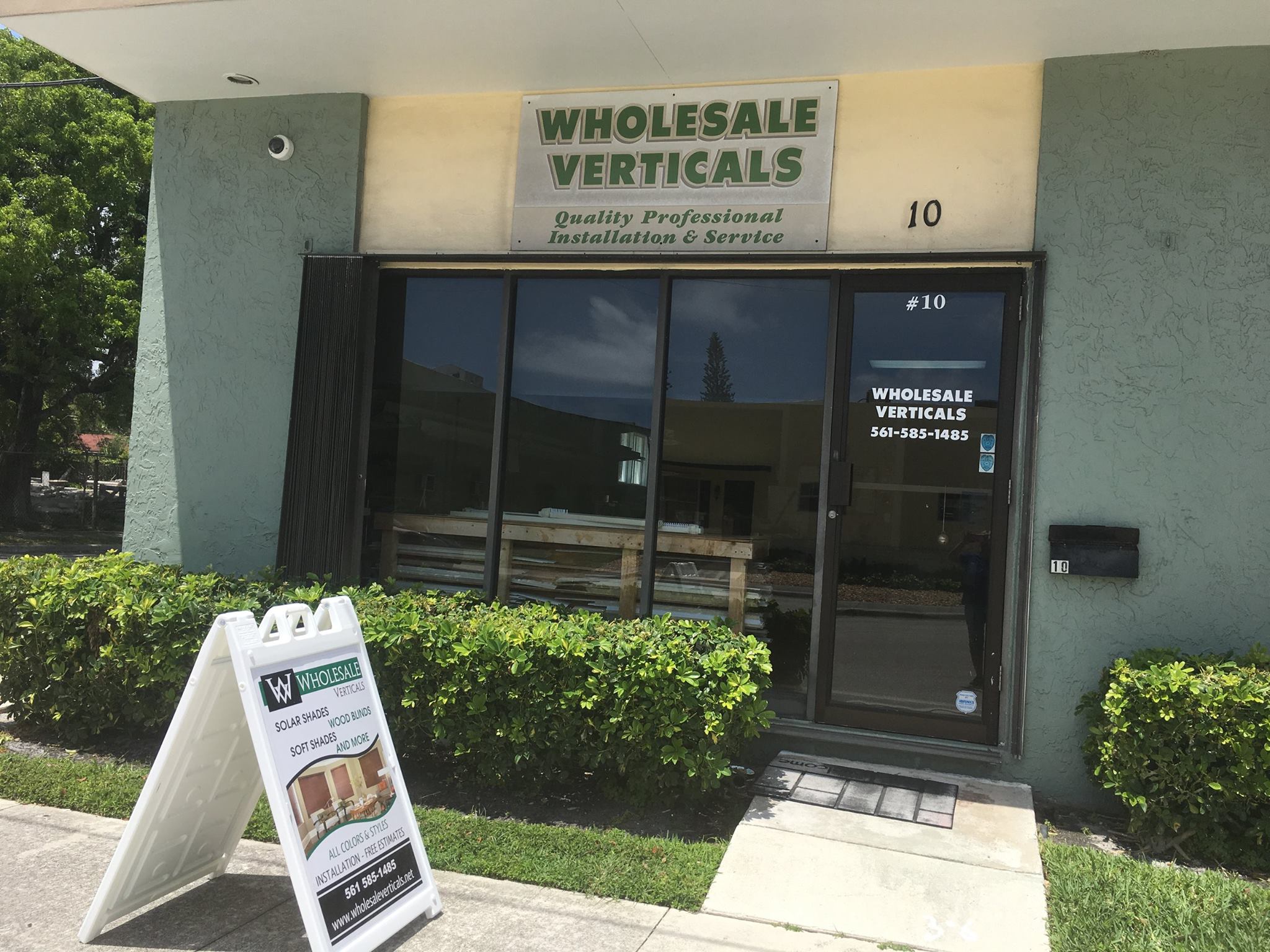 Wholesale Verticals in West Palm Beach